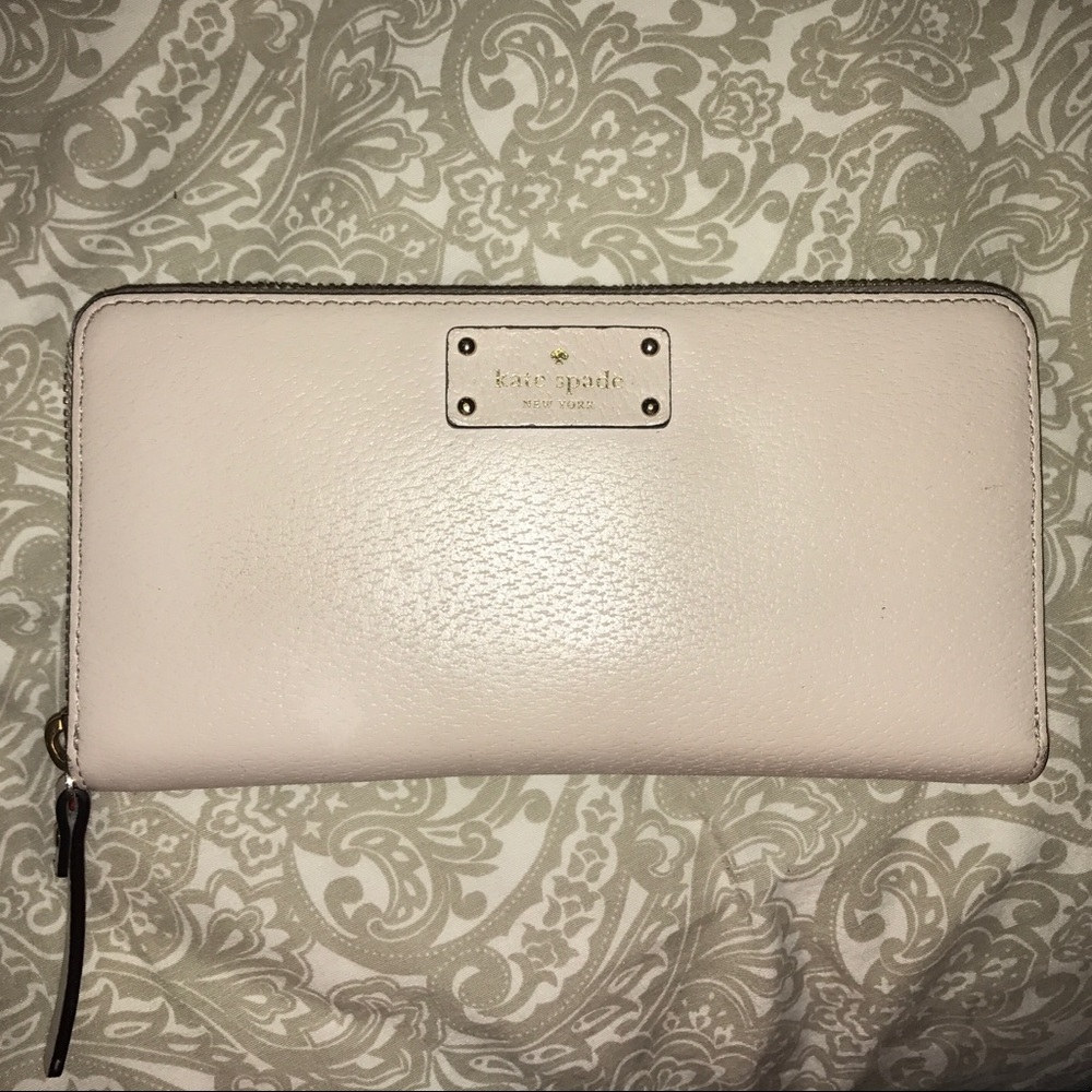 Kate Spade Nude Wallet